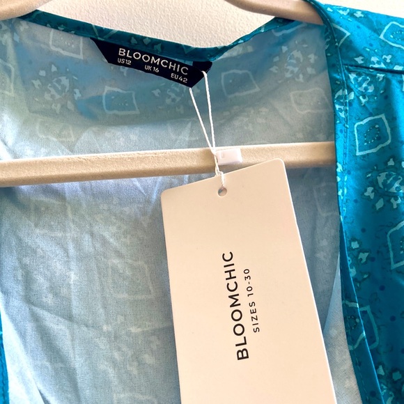 NWT BloomChic “ZOLA” Oversize turquoise bohemian caftan. Batik print. Size 12 - Picture 7 of 8